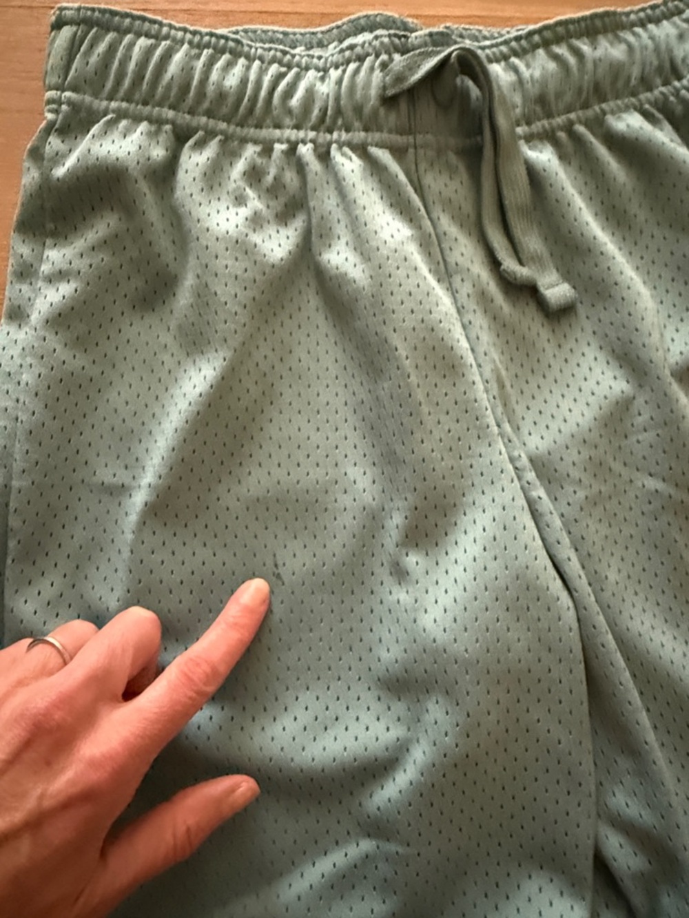 2 Pack! Oshkosh Kids Athletic Mesh Shorts, size 10/10A - Picture 4 of 6